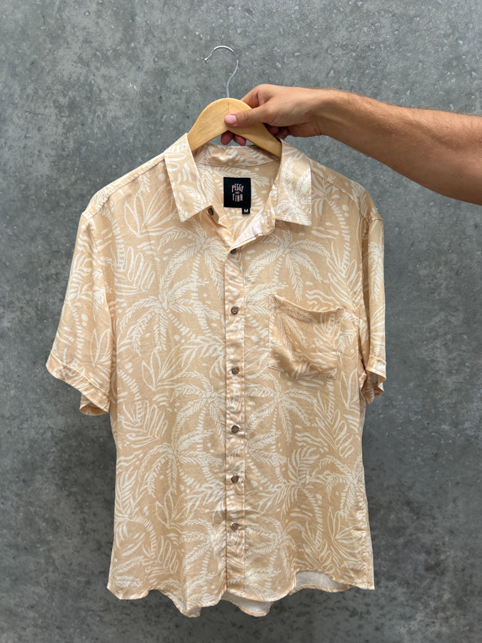 Sample Sale - Short Sleeve Sandy Palms Size M