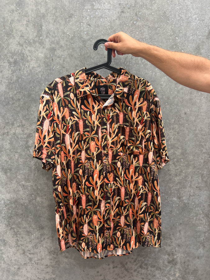 Sample Sale - Short Sleeve Shirt Grass Tree Black Size L
