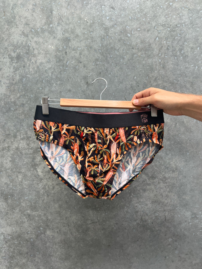 Sample Sale - Mens Briefs Grass Tree Black Size Large